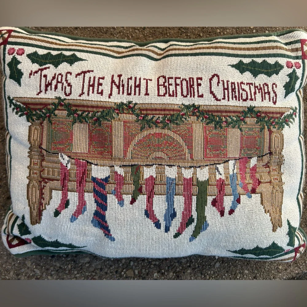 Vintage pillow tapestry ‘Twas the night before Christmas’ green cream stockings